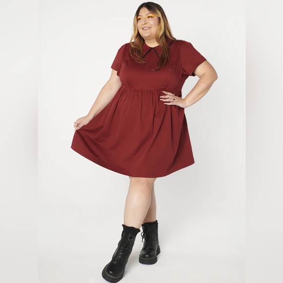 Tuesday of California Double Dagger Dress - Picture 3 of 3